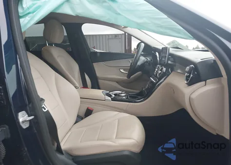 2016 Mercedes-Benz C 300 4Matic from USA, damaged, VIN 55SWF4KB0GU135066